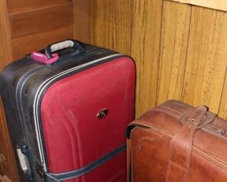 Suitcase & Vintage Luggage