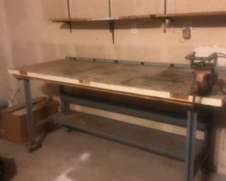 Workbench with Electricity