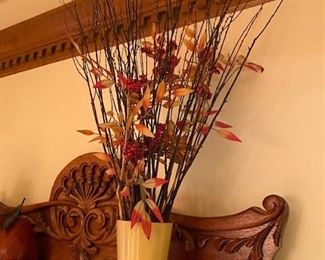 Note the detail on the buffet