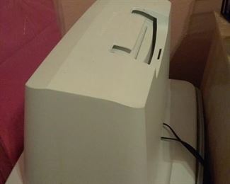 Viking Husgvara embroidery machine