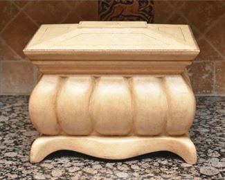 37. Decorative Table Top Cask