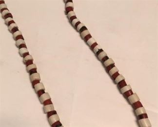 https://connect.invaluable.com/randr/auction-lot/antique-native-white-heart-venetian-trade-beads_AD94CE7811