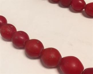 https://connect.invaluable.com/randr/auction-lot/antique-red-glass-trade-beads-venetian-beads_0E34EEE824