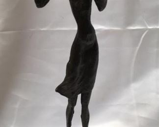 https://connect.invaluable.com/randr/auction-lot/vintage-bronze-sculpture-lady-playing-flute_58E40E387B