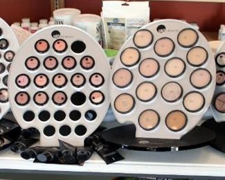 GloMinerals Makeup Assortment Including Concealer, Shadow, Foundation, Brushes, Palettes, Blush, And More, Large Quantity Of New Stock