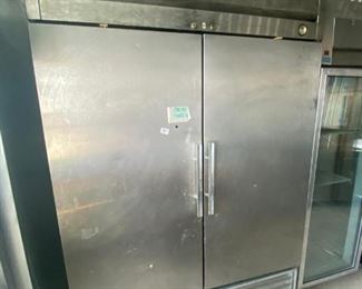 True 2 door reach in refrigerator
Model: T-49