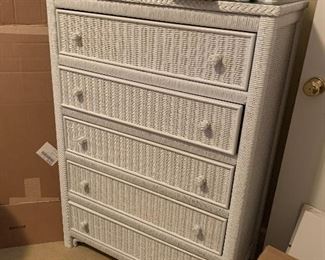 Henry Link Wicker furniture
Wicker bedroom set - Chest of drawers