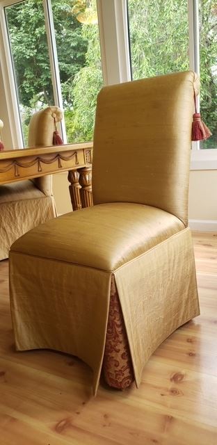 $300 for all 6 Slipper Upholstered High Back Chairs Needs to be reupholstered 