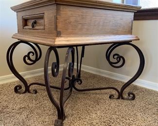 Mexican Rustic Scroll Iron Leg End Table 24x27x27in HxWxD