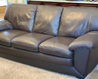Natuzzi Editions Contemporary Leather Sofa Couch Walnut 37x90x36in HxWxD