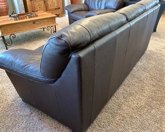 Natuzzi Editions Contemporary Leather Sofa Couch Walnut 37x90x36in HxWxD