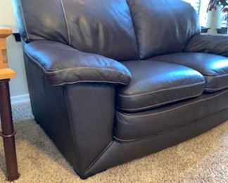 Natuzzi Editions Contemporary Leather Loveseat Sofa Couch Dark Chocolate 37x70x36in HxWxD