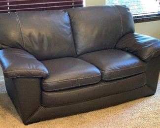 Natuzzi Editions Contemporary Leather Loveseat Sofa Couch Dark Chocolate 37x70x36in HxWxD