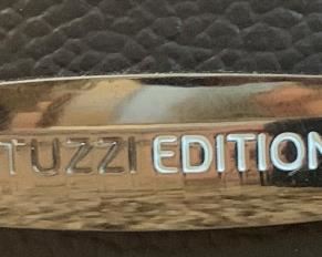 Natuzzi Editions Contemporary Leather Loveseat Sofa Couch Dark Chocolate	37x70x36in	HxWxD