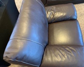 Natuzzi Editions Contemporary Leather Oversize ChairCouch Dark Chocolate 37x40x36in HxWxD