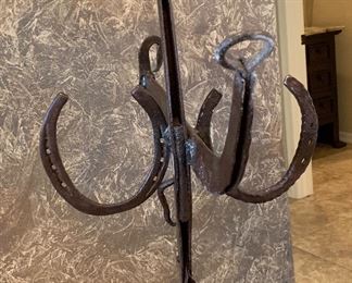Rustic Western Horseshoe Hat/Coat Rack Stand 62in H x 18x18in HxWxD