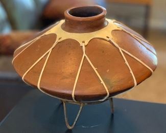#1 Mexican Decor Tarahumara pottery w/ Stand Round 14in H x 18in Diameter HxWxD