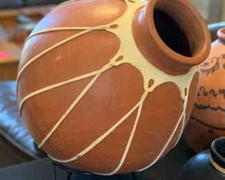 #2 Mexican Decor Tarahumara pottery w/ Stand Oblong 18x15x18in HxWxD