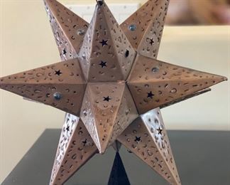 18in Mexican Punched Star 18x18x18 HxWxD