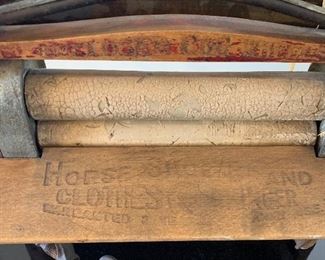Antique American Wringer Horseshoe 350e 17x26x6in HxWxD