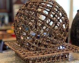 Branch & Twig Ball/Platter Decor 18x18x18in HxWxD