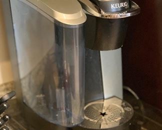 Keurig Coffee Maker with Storage Base