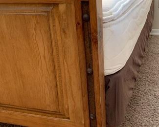 #1 Mexican Rustic Queen Bed w/ Sealy Pillow Top Mattress 64x61x87in HxWxD
