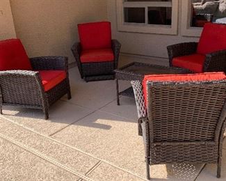 Outdoor patio furniture