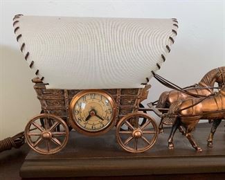 Covered Wagon United Clock Corp Vintage 10x19.5x4.5in HxWxD