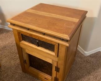 Rustic Mexico wood w/metal inserts nightstands pair 22x21x28 x2 HxWxD