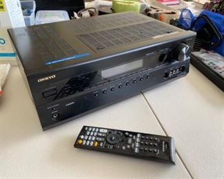 Onkyo tx-sr508 Stefi receiver with remote 17x11x6