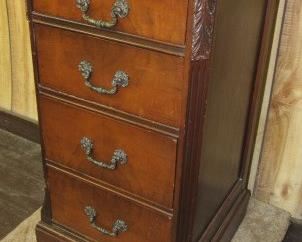 Mahogany Nightstand 