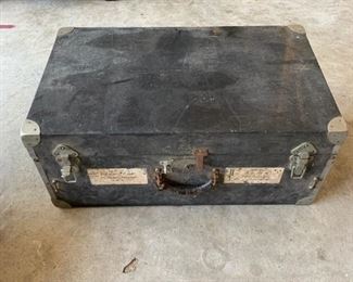 CF-26- $20  Vintage Travel Trunk, 24"x 18"x 11"