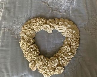 CG-5 Resin Heart Wall Hanging
              10X10 “  $5.00