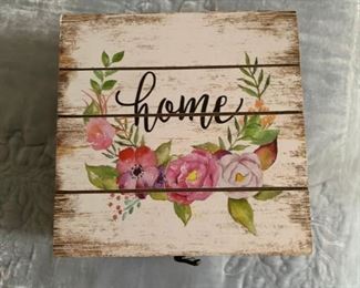 CG-8   Home Flower Box
                $8.00