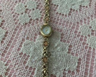 CG-25  Ladies Watch.  $4.00
