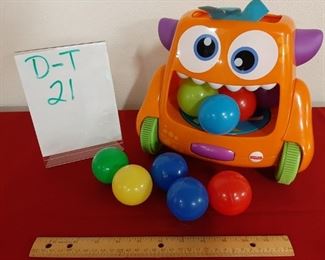 D-T-21   $20  Fisher Price Zoom-N-Crawl Monster Ball Popper