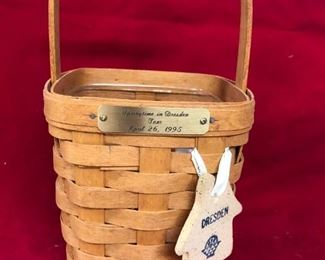 MB-11  Longaberger Basket with insert  $20