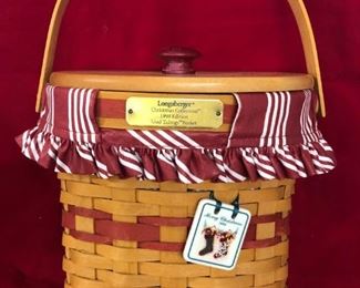 MB -20  Longaberger Basket with insert, lid  & liner  $40