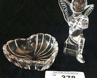 Baccarat crystal angel holding heart