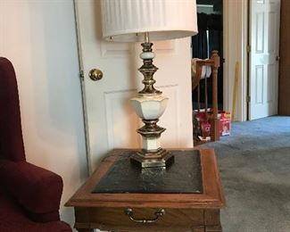 Matching end table showing off one of the pair of 70’s brass & enamel table lamps.