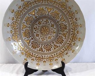 Decorative Bowl	
Large Decorative Bowl with gold colored details. Approx. 18" diameter.