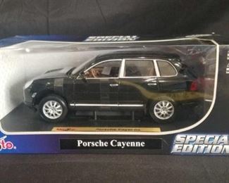 Special Edition Maisto 1:18 Die-Cast Porsche Cayenne Model	
New in Original Box, 1:18 Porsche Cayenne Die-Cast car Model