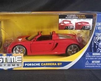 Big Time Kustoms 1:24 Porsche Carrera GT Die-Cast Car	
New in Original Box, 1:24 Porsche Carrera GT Die-Cast Model