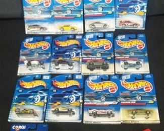 Hot Wheels 1:64 Die-Cast Cars	
17- 13 in original Packages, Great Mixture of Porsches and Sports Cars and more.
