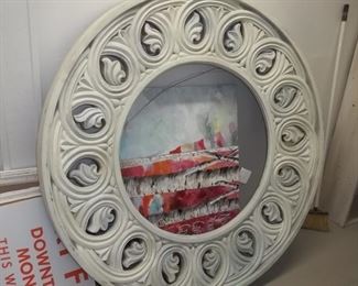 gorgeous wood 4 foot frame or medalion