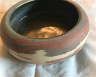 Niloak swirl bowl