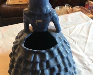 Niloak Blue planter - Southern Bell