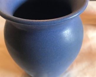 Niloak Blue planter/vase