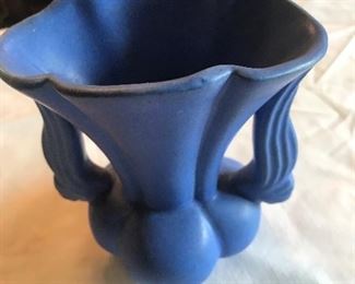 Niloak Blue planter/vase